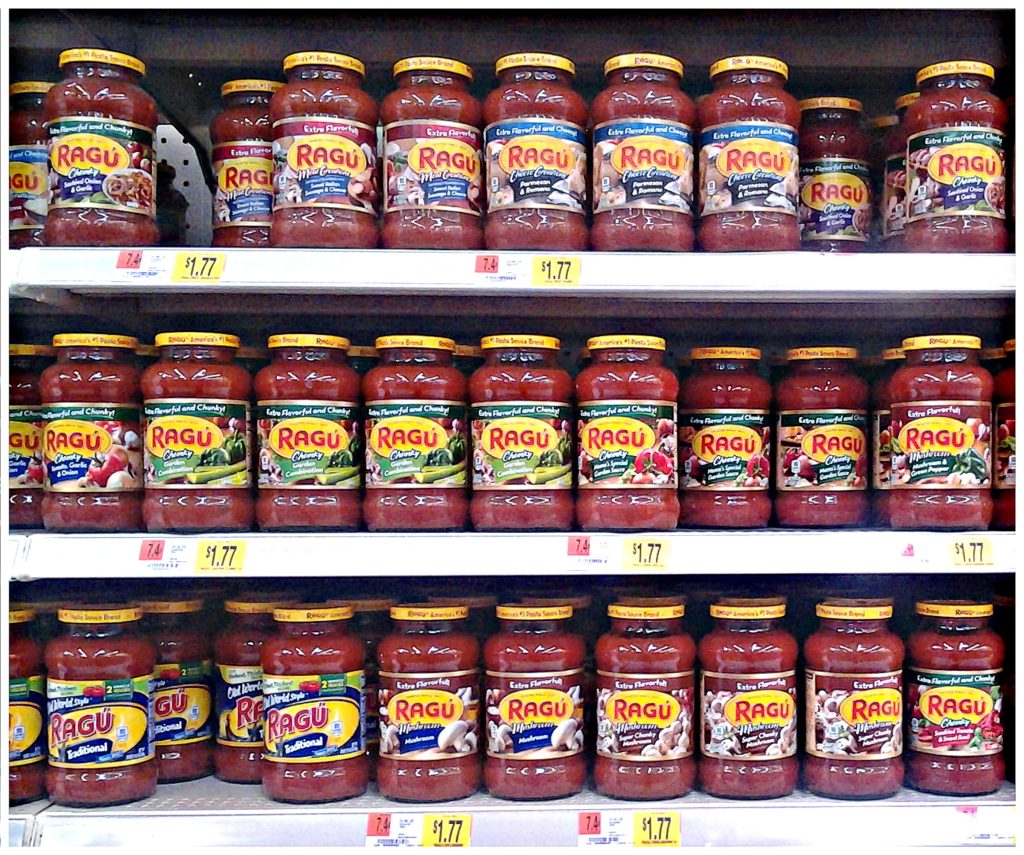 The varieties from @Ragu are endless! Bet you can't pick just one! #SimmerInTradition