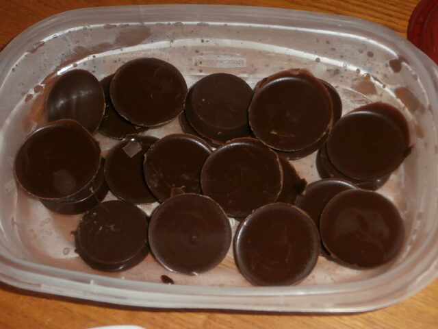 Chocolate PB Fat Bomb! YUM!