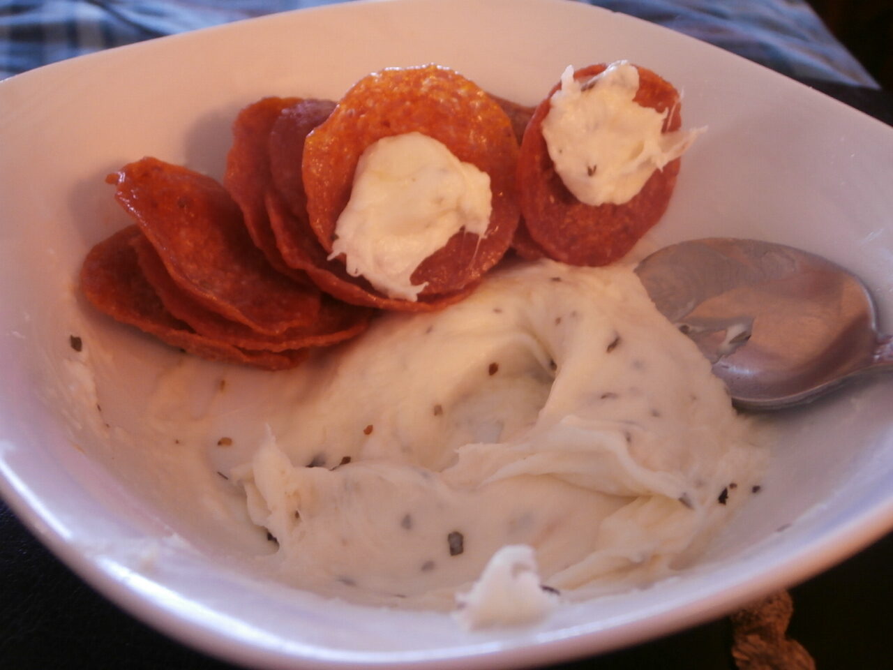 Crispy Pepperoni Chips & Cheese Dip!